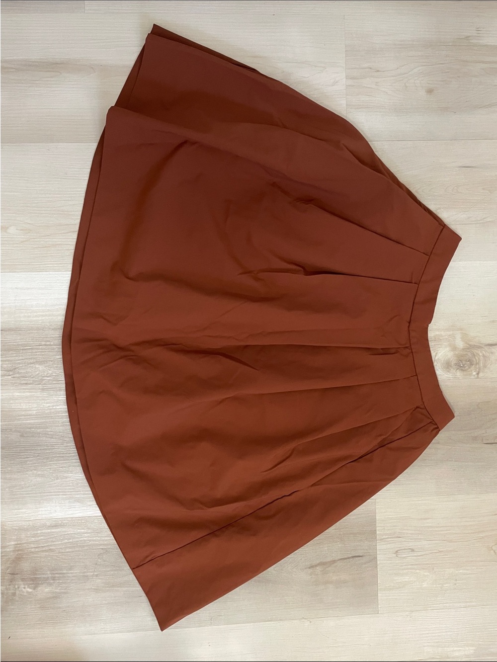 Uniqlo pleated Circle Skirt in Rust Brown